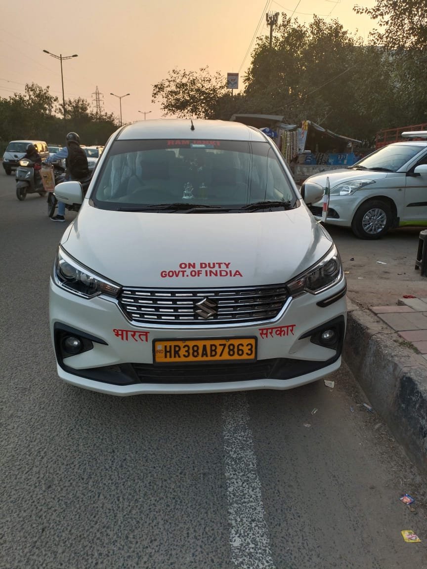 Innova Hycross Booking in  All Over India